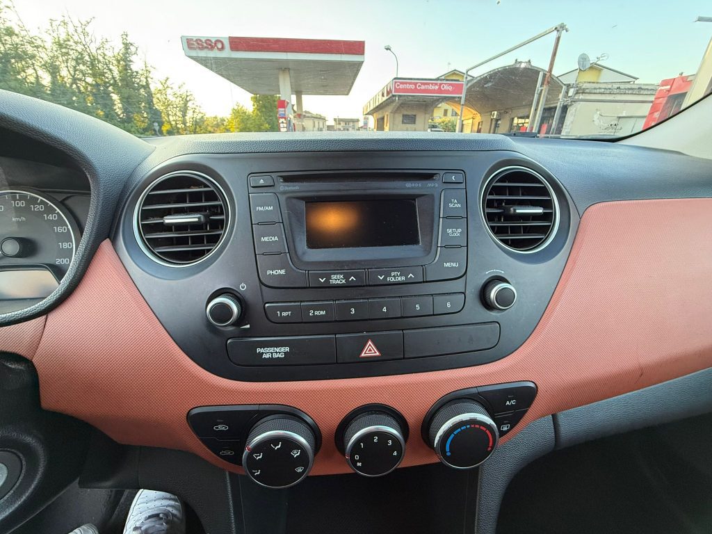 WhatsApp Image 2025-05-24 at 20.25.40